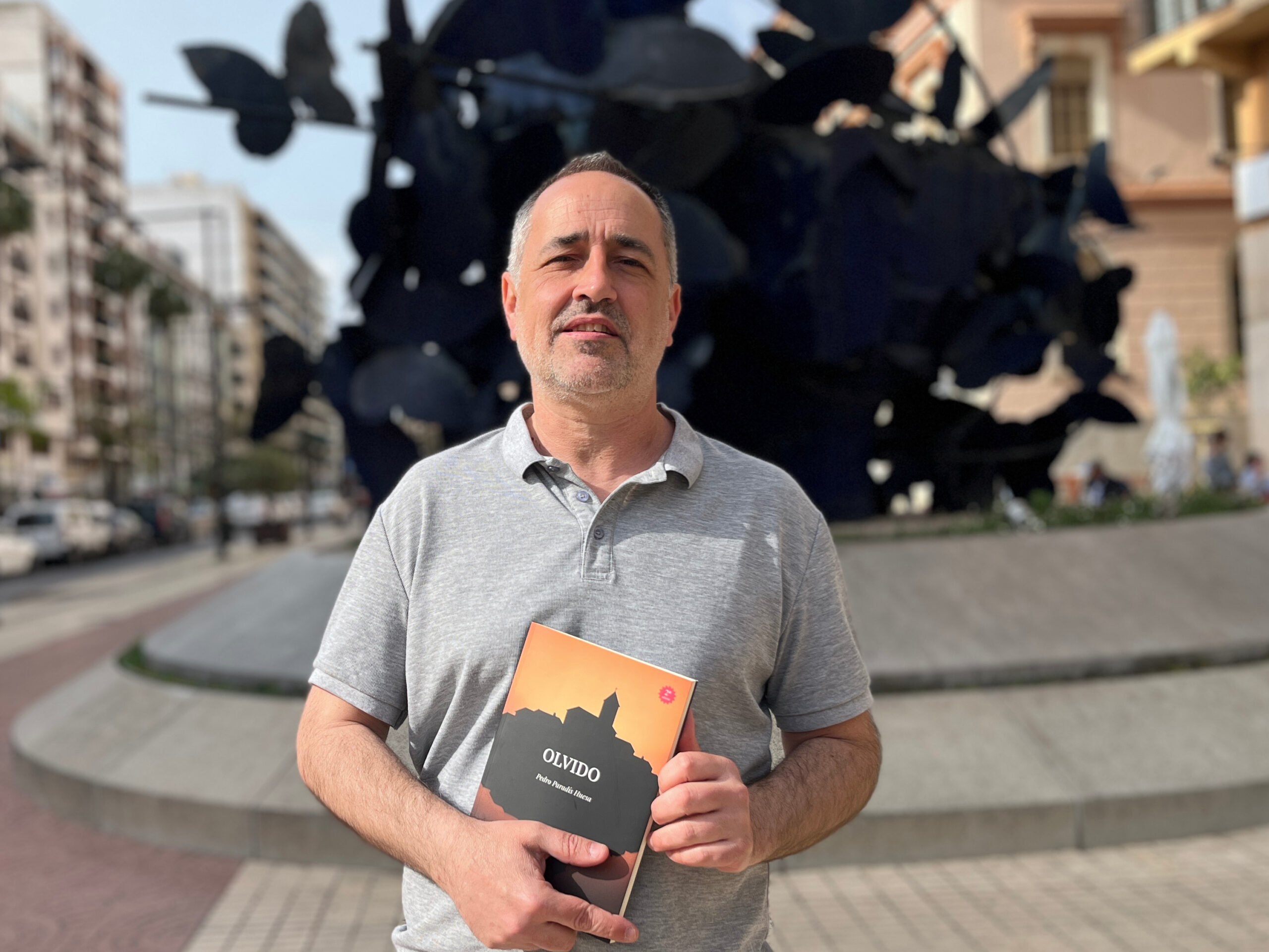 «Somos recuerdos y dejamos de ser lo que olvidamos», entrevista de Carlos Medina para elperiodic.com